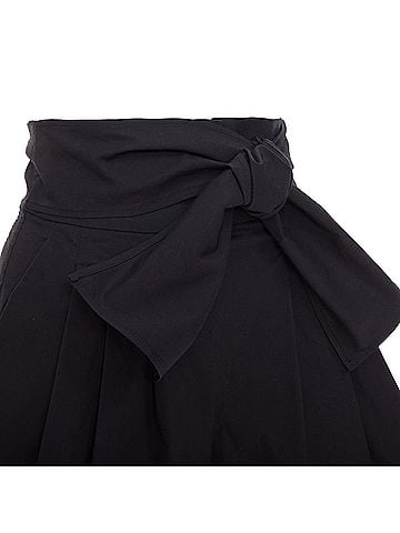 Moschino Moschino Boutique Bow Tie Pleated Shorts (view 2)