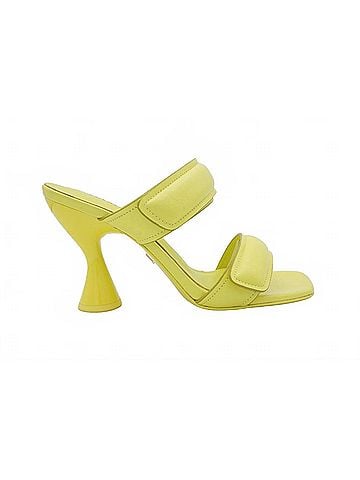 Lola Cruz Women's Treviso Heeled Sandals in Kiwi (view 1)