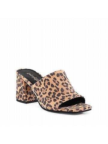 Seychelles Women's Adapt Sandal in Leopard (view 2)