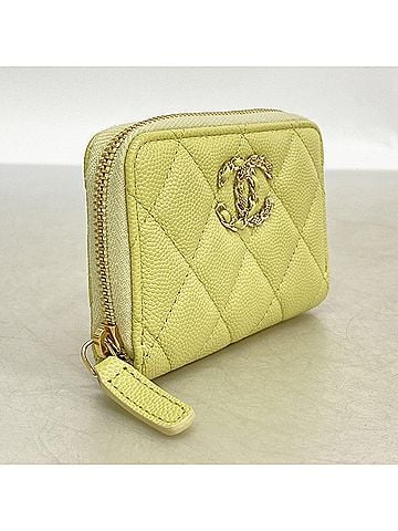 Chanel Chanel Matelassé Caviar Leather Wallet/Coin Case, Light Green, Women's (view 2)