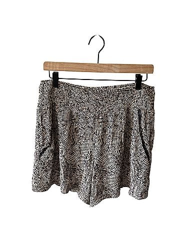 Three Dots Shorts (view 1)