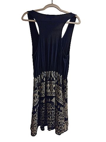 Olive and Oak Casual Dress (view 2)