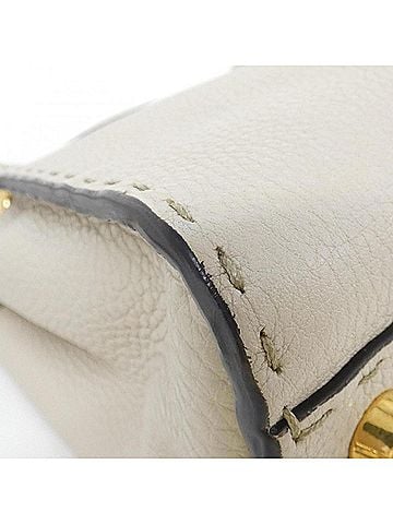 Fendi Fendi SELLERIA Peekaboo Essentially 8BN302 A7TV Handbag (view 2)