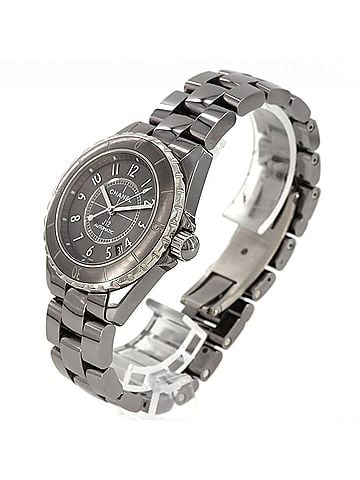 Chanel Chanel J12 Chromatic 38mm H2979 Ceramic Automatic Watch (view 2)
