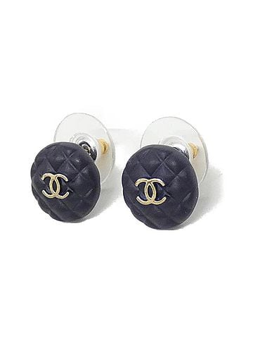 Chanel Chanel AB0747 Earrings (view 2)