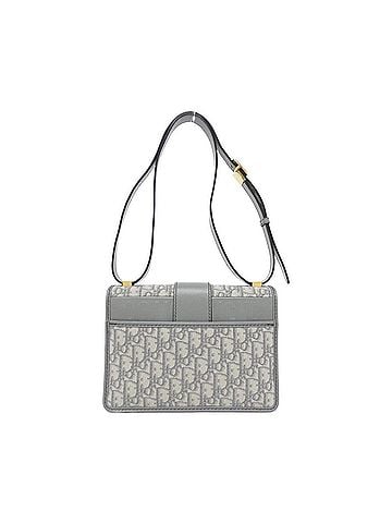 Christian Dior Christian Dior DIOR OBLIQUE 30 Montaigne M9203UTZQ Shoulder Bag (view 2)