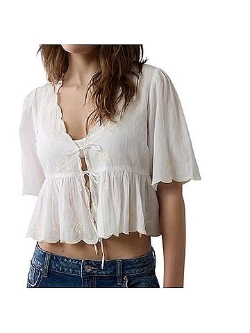 American Eagle Outfitters Short Sleeve Blouse (view 2)