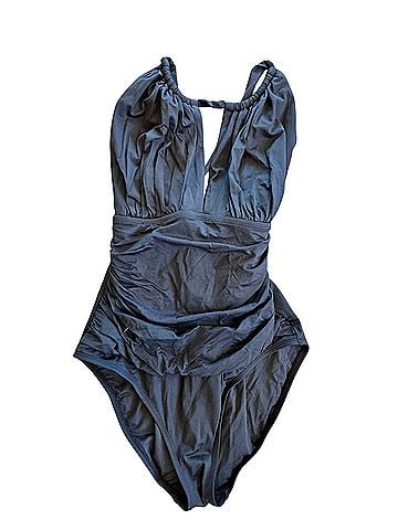 La Blanca One Piece Swimsuit (view 1)