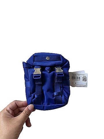 Lululemon Athletica Wallet (view 1)