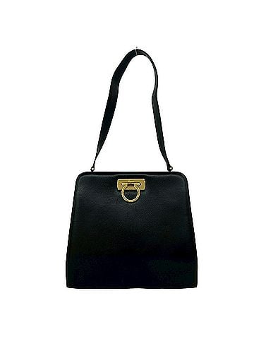 Salvatore Ferragamo Salvatore Ferragamo Vintage Gancini Hardware Leather Semi-Shoulder Bag Black 41999 (view 1)