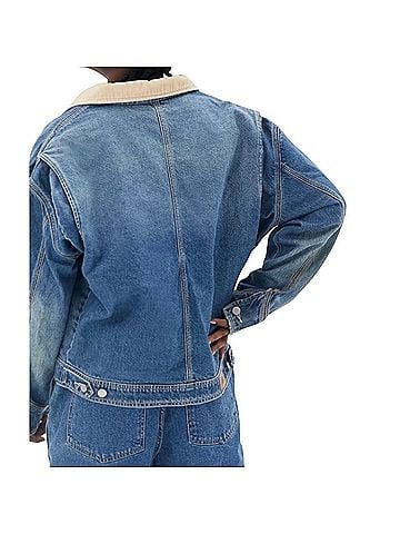BDG Eden Oversized Trucker  Denim Jacket (view 2)