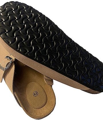 Cape Clogs Mule/Clog (view 2)