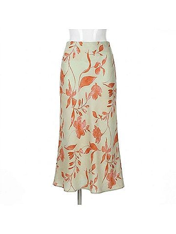 Favorite Daughter The Favorite Skirt in Moonbeam Floral (view 1)
