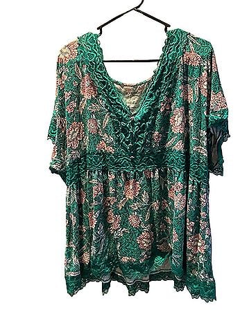 Torrid Short Sleeve Blouse (view 1)
