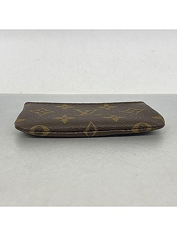 Louis Vuitton Louis Vuitton Monogram Pochette Clé M62650 Brown Wallet/Coin Case for Men and Women (view 2)
