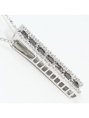 Unbranded 18K (18-karat white gold) necklace with 0.75ct black diamond and 0.30ct diamond. Comes a certificate of authenticity. Total weight 3.4g. 40cm length. Like new condition. (view 2)