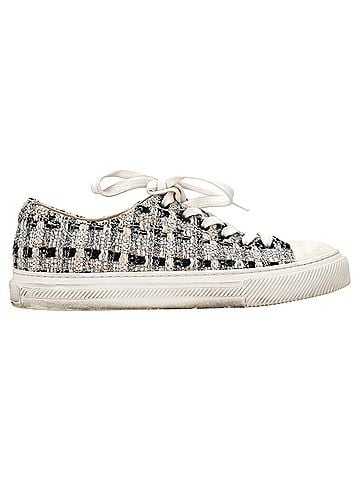 Stuart Weitzman Stuart Weitzman Goldie Sneakers in Multicolor Tweed (view 1)