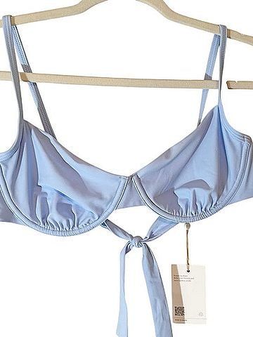Quince Underwire Bikini Top Swimsuit Top (view 1)