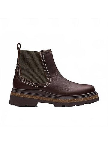 Clarks Women's Hencroft Step Waterproof Boots in Brown Leather (view 1)