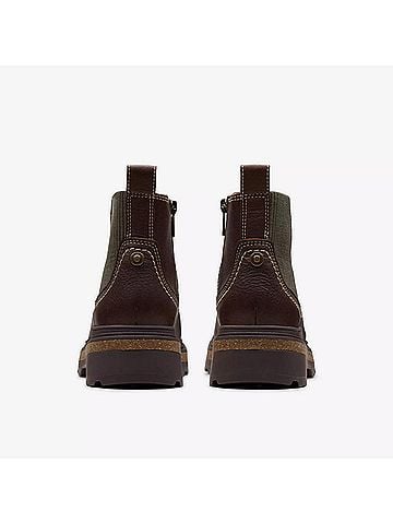 Clarks Women's Hencroft Step Waterproof Boots in Brown Leather (view 2)