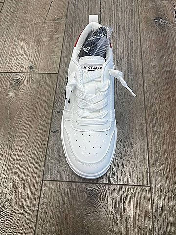 Vintage Havana Aura 8 Sneakers (view 2)