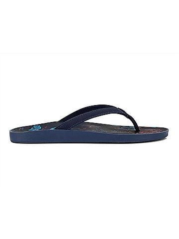 OluKai Women'S Puawe Cushioned Beach Sandals in Midnight Navy Barrier Reef (view 1)
