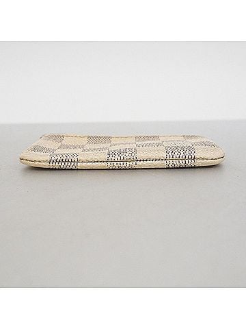 Louis Vuitton Louis Vuitton Damier Azur Pochette Clé N62659 White Wallet/Coin Case for Men and Women (view 2)