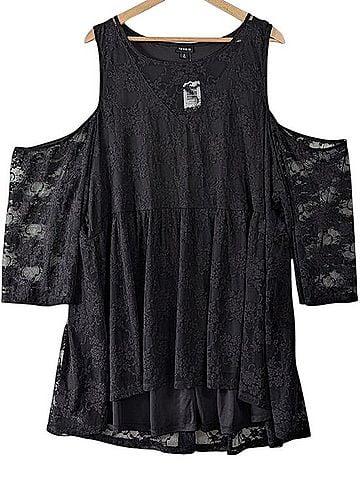 Torrid Babydoll Stretch Lace Cold Shoulder Tunic Top 3/4 Sleeve Top (view 1)