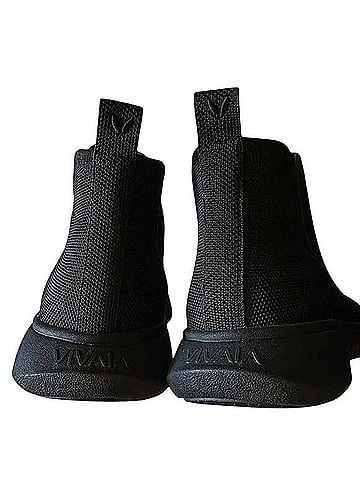 Vivaia Delilah Aria Boots (view 2)