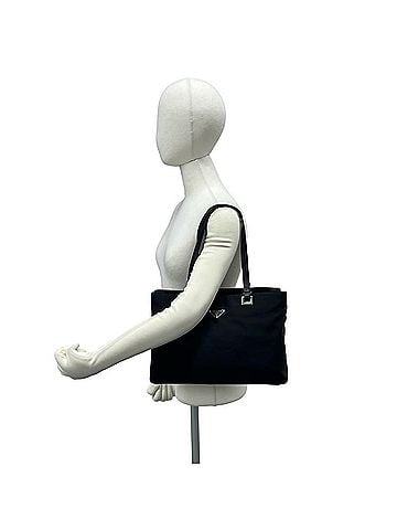 Prada PRADA Prada Triangle Logo Plate Hardware Tessuto Nylon Leather Genuine Tote Bag Handbag Black 98114 (view 2)
