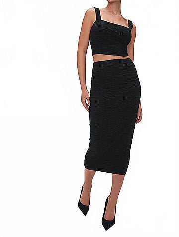 Good American Ruched Midi Skirt in Black (view 2)