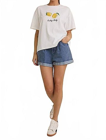 Gilli Feeling Zesty Lemon Graphic Tee in White (view 2)