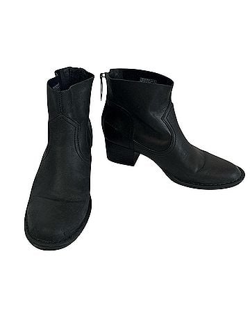 Ugg Ankle Boots (view 1)