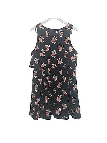 Elle Casual Dress (view 1)