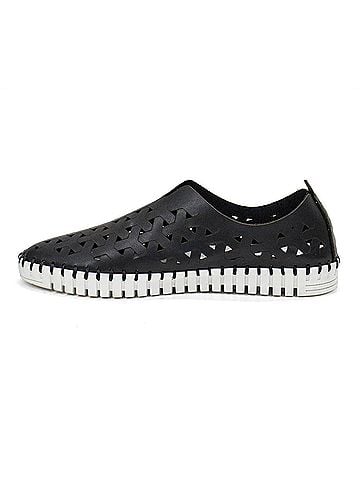 Eric Michael Women's Inez Slip-On Flat Comfort Shoes in Black Leather (view 2)