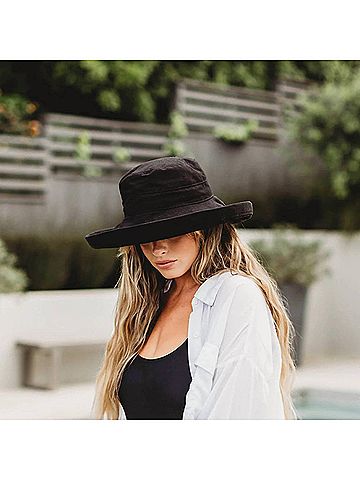 Dorfman Pacific Women's Cotton Big Brim Hat in Black (view 2)