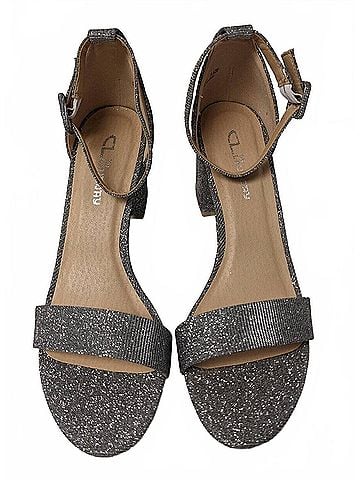 CL by Laundry Women's Jody Sandal in Shimmer Silver (view 2)
