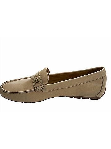 VANELi Womens Arles Glove Nappa Loafer in Nude (view 2)