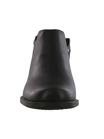 SAS Women's Bethany Ankle Boots (view 2)