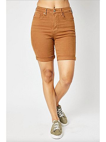 Judy Blue Tummy Control Bermuda Shorts in Brown (view 2)
