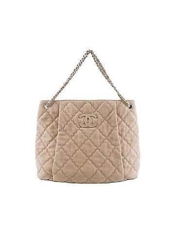 Chanel Chanel Hampton Line 66132 Shoulder Bag (view 1)