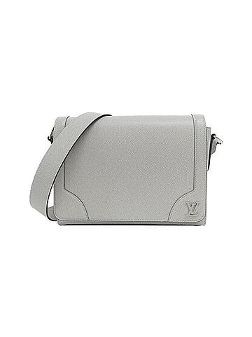 Louis Vuitton Louis Vuitton Taiga New Flap Messenger M30813 Shoulder Bag (view 1)