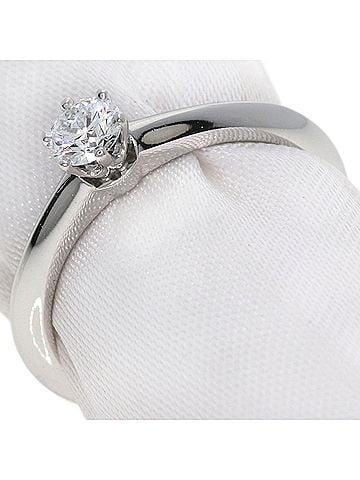Tiffany & Co. Tiffany & Co. Solitaire Diamond Ring, Platinum PT950, Women's. (view 2)