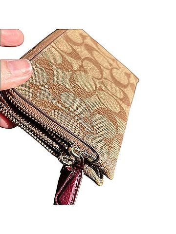 Coach Classic Leather Wallet (view 2)