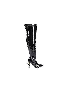 I Am Jennifer Le Boots