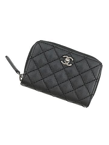 Chanel Chanel wallet/coin case, Matelassé turn-lock motif, Coco Mark, caviar leather, black. (view 1)
