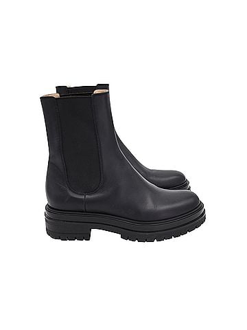 Gianvito Rossi Gianvito Rossi Chester Chelsea Boots in Black Leather (view 1)