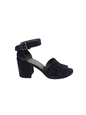 Stuart Weitzman Stuart Weitzman Soho Gal Block Sandals in Navy Blue Suede (view 1)