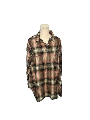 Old Navy Button-Down Shirt (view 1)