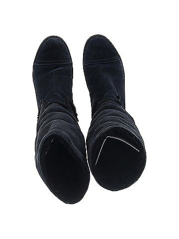 Chanel Chanel CC Logo Shearling Boots in Navy Blue Suede (view 2)